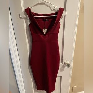 Boohoo sweetheart off shoulder bodycon dress